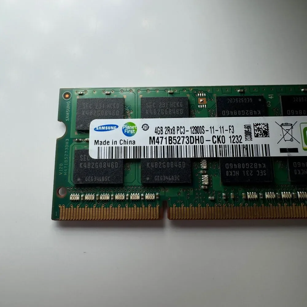 Samsung 4GB DDR3 Laptop RAM PC3-12800S 1600MHz SODIMM M471B5273DH0-CK0 204-Pin